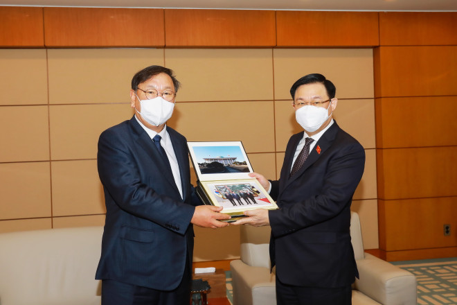 Chủ tịch Quốc hội Vương Đình Huệ kết thúc tốt đẹp chuyến thăm Hàn Quốc ảnh 2