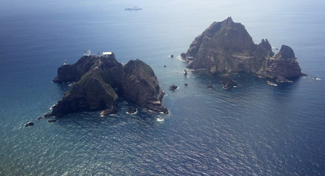 Đảo Takeshima/Dokdo, lãnh thổ tranh chấp giữa Hàn Quốc và Nhật Bản. (Nguồn: AP) Hàn Quốc sắp tổ chức diễn tập quân sự tại đảo tranh chấp với Nhật ảnh 1