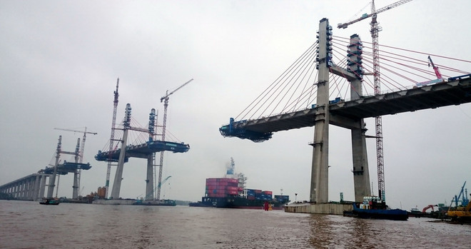 Quảng Ninh đặt mục tiêu hợp long cầu Bạch Đằng trước ngày 30/4 ảnh 1