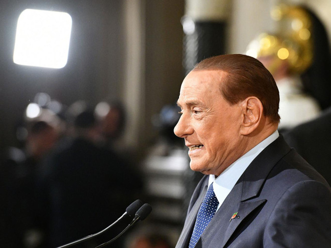 Cựu Thủ tướng Italy Silvio Berlusconi. (Nguồn: Getty) Phe trung hữu Italy giành thắng lợi trong bầu cử địa phương vòng hai ảnh 1
