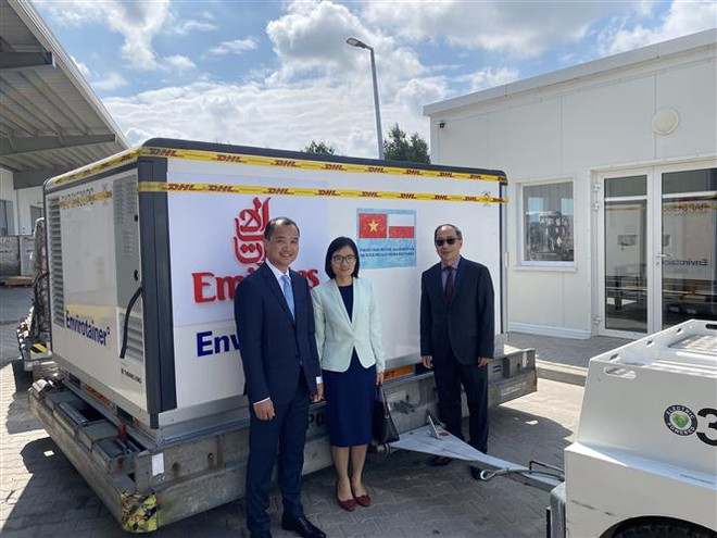 Ba Lan viện trợ Việt Nam 501.600 liều vaccine ngừa COVID-19 ảnh 2