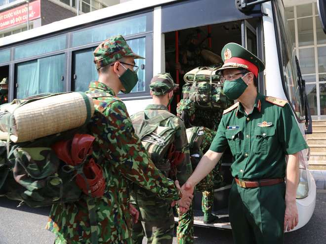 Lên đường chống dịch: Mệnh lệnh từ trái tim của thầy thuốc quân y ảnh 2