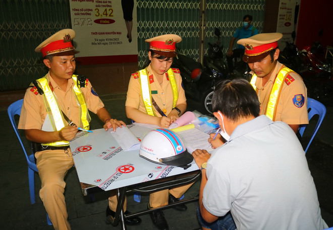 ttxvn_canh sat giao thong 1.jpg