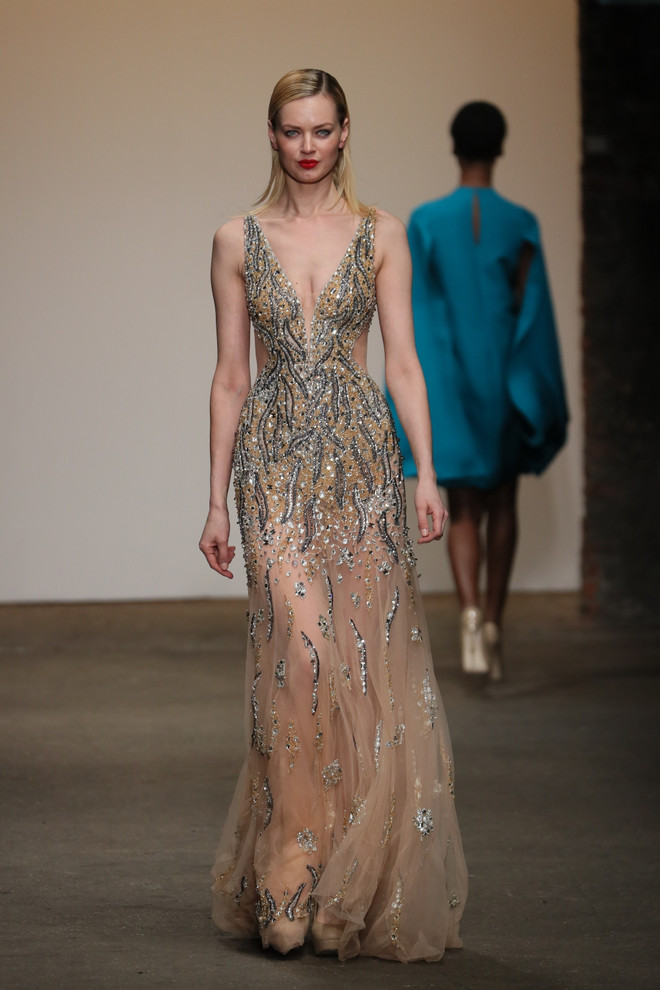 Lụa Việt tỏa sáng trên sàn diễn New York Fashion Week 2017 ảnh 3