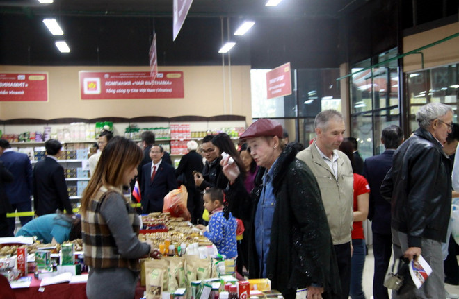 Hội chợ “Tuần lễ hàng Thành phố Hồ Chí Minh 2016” tại Moskva ảnh 2