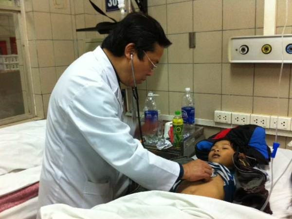 Lai Châu: Chín người trong một gia đình bị ngộ độc nấm ảnh 1