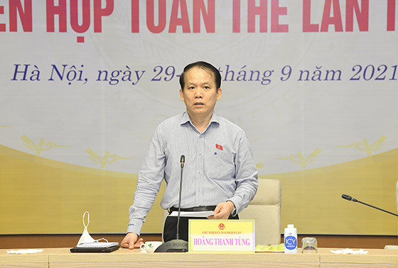 Chủ nhiệm Ủy ban Pháp luật Hoàng Thanh Tùng phát biểu. (Nguồn: Quochoi.vn) Khắc phục triệt để tình trạng khiếu nại đông người, kéo dài ảnh 2