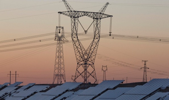 Australia tìm cách giảm giá điện, bớt gánh nặng cho người tiêu dùng ảnh 1