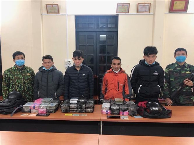 Phá chuyên án ma túy lớn, thu giữ 100 bánh heroin tại Lào Cai ảnh 1