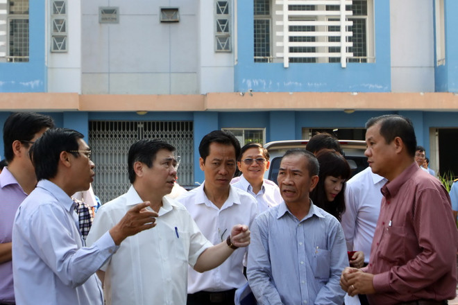 Khu tái định cư hàng trăm tỷ đồng chưa kín chỗ đã xuống cấp ảnh 2