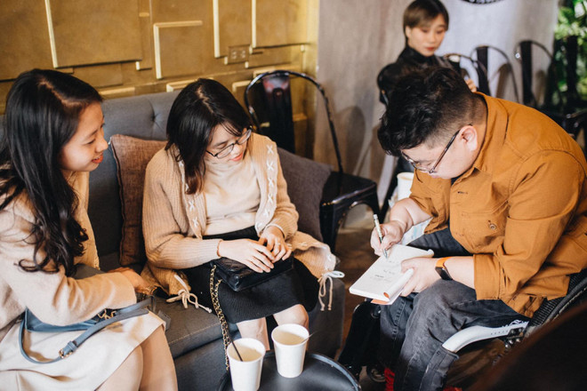 Chàng trai mắc bệnh xương thủy tinh và hành trình 'không thể vỡ' ảnh 4