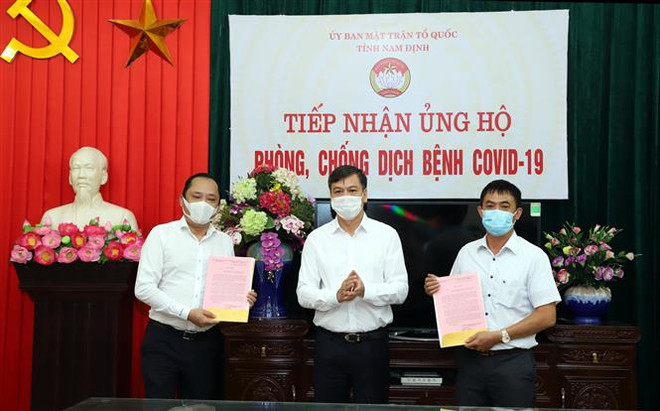 Hỗ trợ nhân viên y tế, người lao động ở Đồng Nai, Nam Định, Quảng Bình ảnh 2