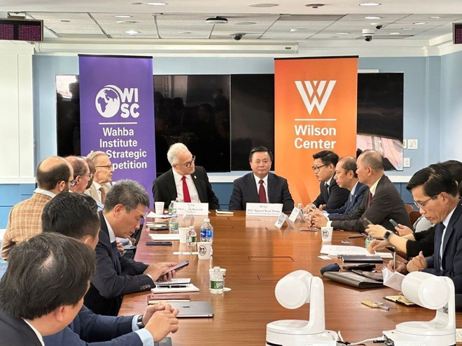 ttxvn_ong nguyen xuan thang tham hoa ky 2.jpg