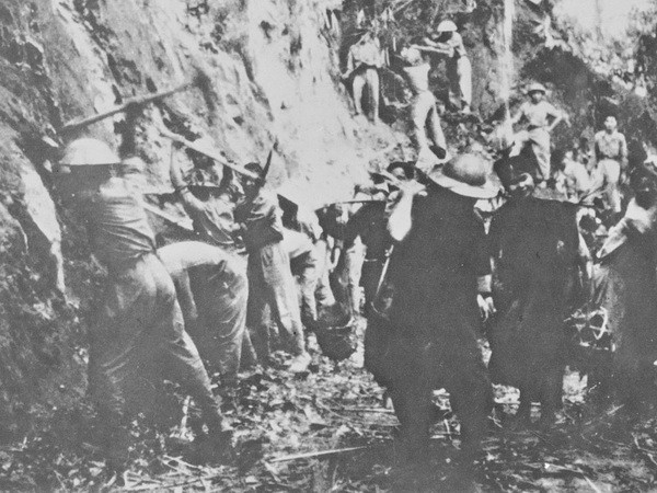 800 chiến sỹ Điện Biên xưa tham gia chuyến đi "Về nguồn" ảnh 1