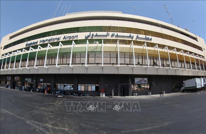 Iraq: Sân bay ở thủ đô Baghdad hoãn nhiều chuyến bay vì bão bụi ảnh 1