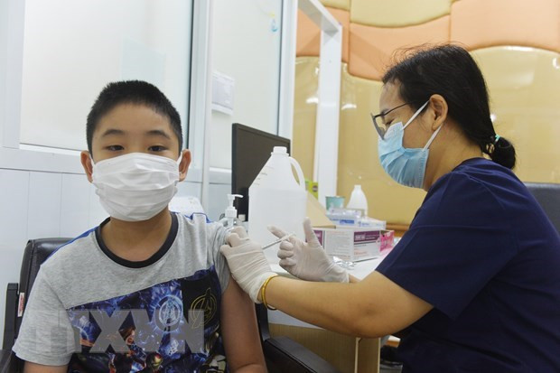 Hoàn thành tiêm vaccine phòng COVID-19 cho trẻ em trong quý 2 ảnh 1