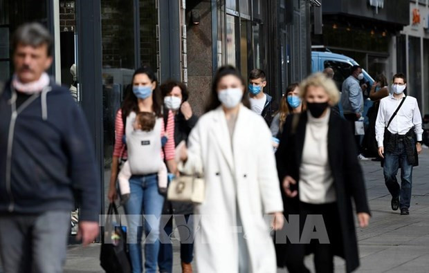 EU hướng tới mục tiêu duy trì mạng lưới các điểm sản xuất vaccine ảnh 1