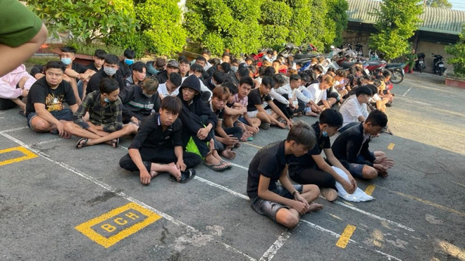 Tiền Giang: Xét xử nhóm đối tượng tổ chức đua xe trái phép ảnh 1