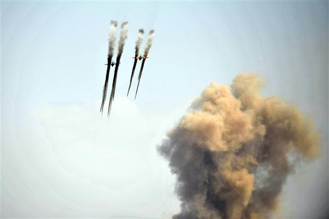 Thổ Nhĩ Kỳ và Azerbaijian phủ nhận bắn hạ máy bay Armenia ảnh 1