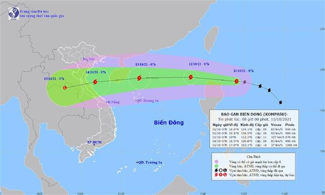 Ngày 13/10, bão Kompasu đi vào Biển Đông và tiếp tục mạnh thêm ảnh 1