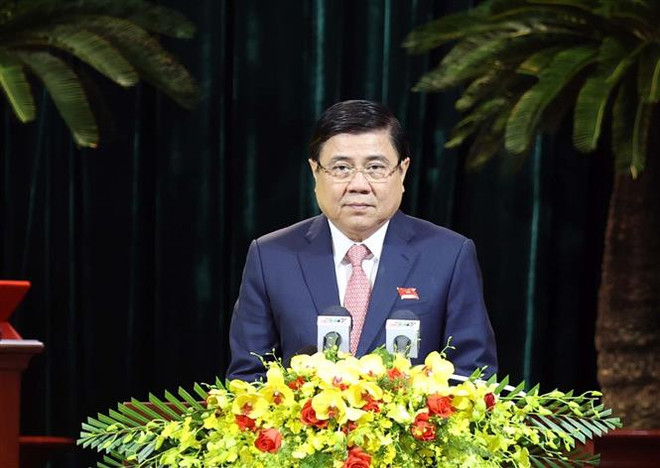 Ông Nguyễn Thành Phong, Ủy viên Trung ương Đảng, Phó Bí thư Thành ủy, Chủ tịch UBND Thành phố Hồ Chí Minh phát biểu tại Đại hội. (Ảnh: Thống Nhất/TTXVN) Xây dựng TP.HCM thành đại đô thị thông minh, đẳng cấp quốc tế ảnh 4