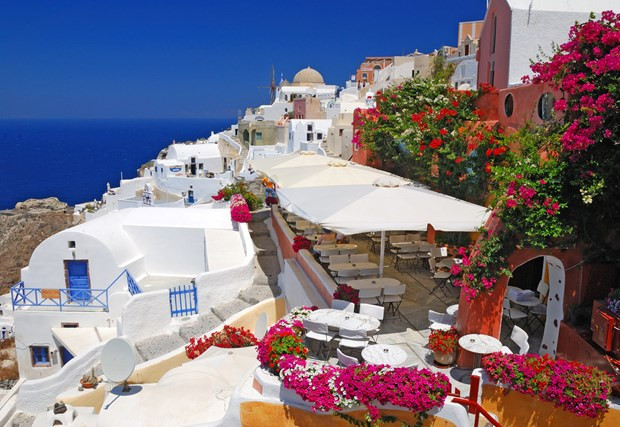 Đảo thiên đường Santorini ở Hy Lạp. (Nguồn ảnh: Vietravel) Mở cửa đón khách quốc tế trở lại: Du lịch Việt Nam cần làm gì? ảnh 2