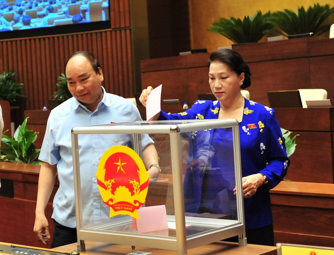 Quốc hội phê chuẩn việc bổ nhiệm thẩm phán Tòa án Nhân dân Tối cao ảnh 1