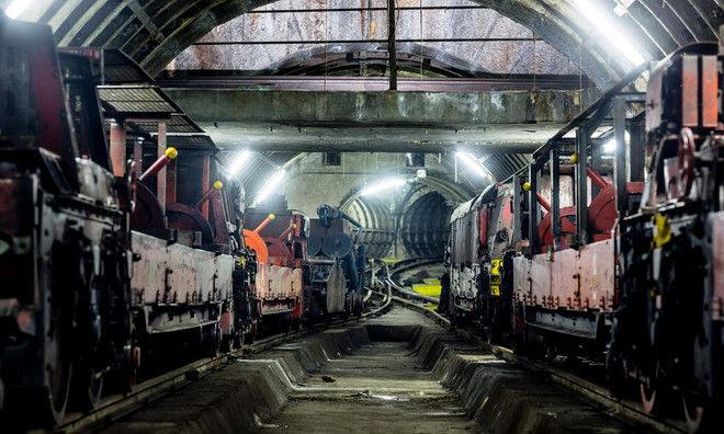 Biến tuyến đường sắt nằm sâu dưới lòng đất thành bảo tàng ảnh 1