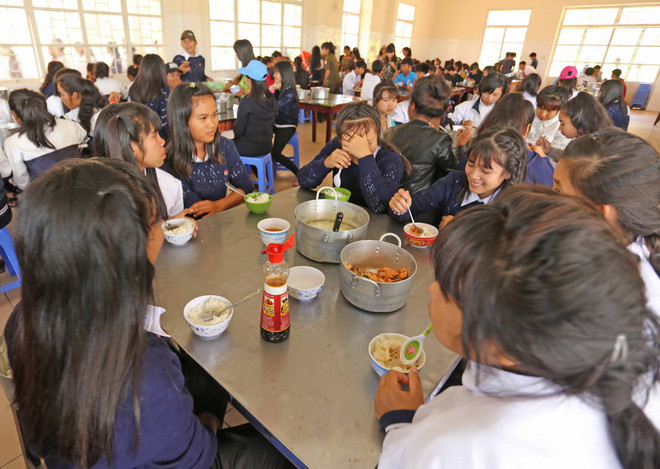 Cấp gạo hỗ trợ học sinh các vùng khó khăn của tỉnh Thanh Hóa ảnh 1