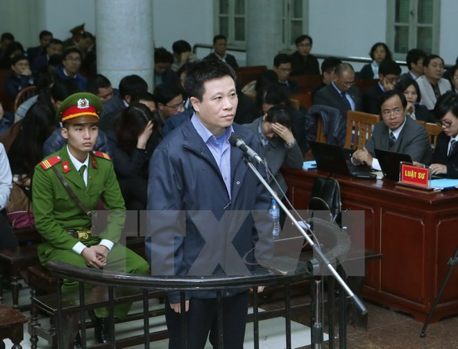 Vụ Hà Văn Thắm và các đồng phạm: Ba bị cáo xin được xét xử vắng mặt ảnh 1