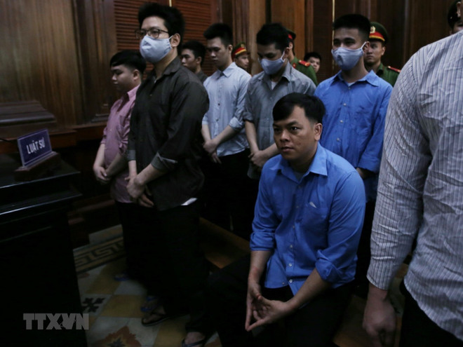 "Phúc XO" được giảm án từ 12 năm xuống còn 10 năm tù giam ảnh 1