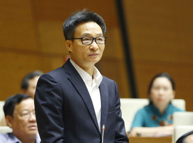 Phó Thủ tướng: Tiếp tục phòng dịch và chung sống an toàn với COVID-19 ảnh 1