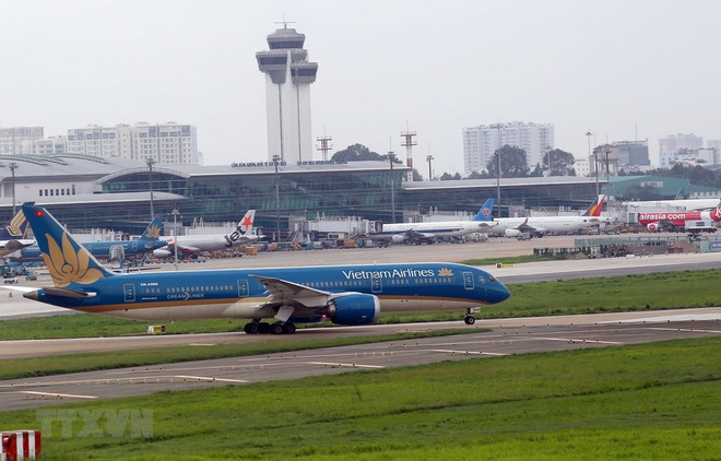 Tăng tần suất khai thác tại Sân bay Tân Sơn Nhất dịp nghỉ lễ 30/4 ảnh 1