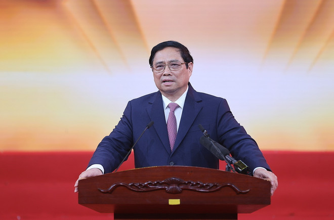 Thủ tướng Phạm Minh Chính phát biểu tại lễ kỷ niệm. (Ảnh: Dương Giang/TTXVN) Tiếp sức để đội ngũ doanh nhân, cộng đồng doanh nghiệp phát triển ảnh 3