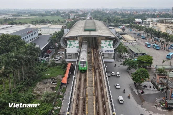 Tuyến đường sắt trên cao Cát Linh-Yên Nghĩa. (Ảnh: PV/Vietnam+) z5556961612538_ffa95ef1227d4c40fc060b51d2362577.jpg