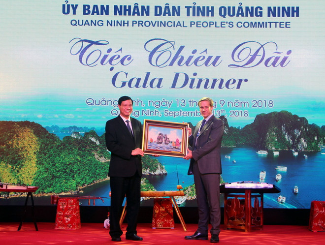 Tổ chức tiệc chiêu đãi các đại biểu tham dự WEF ASEAN 2018 ảnh 1