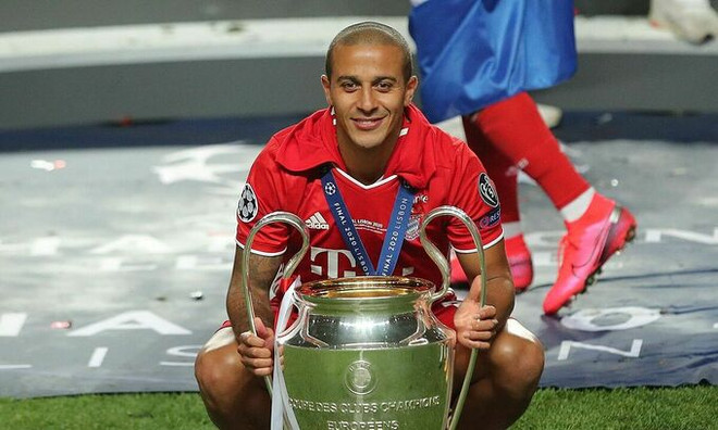 Bayern Munich đồng ý bán tiền vệ Thiago Alcantara cho Liverpool ảnh 1