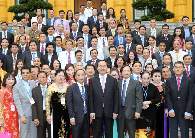 Chủ tịch nước gặp mặt đại biểu doanh nghiệp nhỏ và vừa Việt Nam ảnh 1