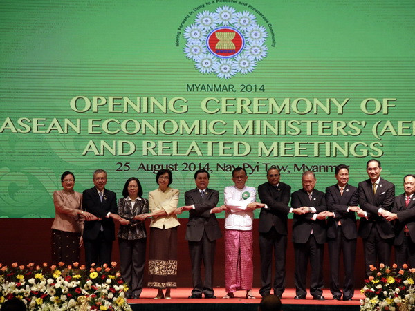 ASEAN và EAS tái cam kết thúc đẩy hội nhập kinh tế sâu rộng ảnh 1