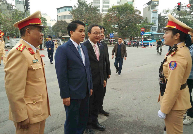 Ra quân bảo đảm trật tự an toàn giao thông trên địa bàn Thủ đô ảnh 1