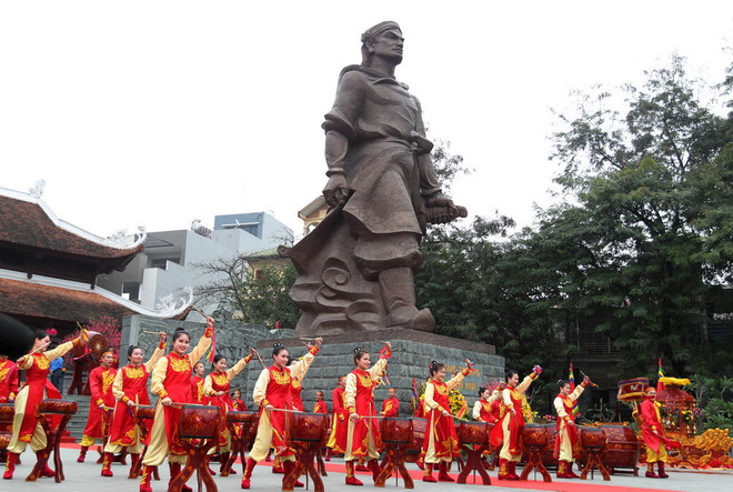 Quang cảnh buổi lễ kỷ niệm. (Ảnh: Quốc Khánh/TTXVN) Thủ tướng dâng hương kỷ niệm 229 năm Chiến thắng Ngọc Hồi-Đống Đa ảnh 2