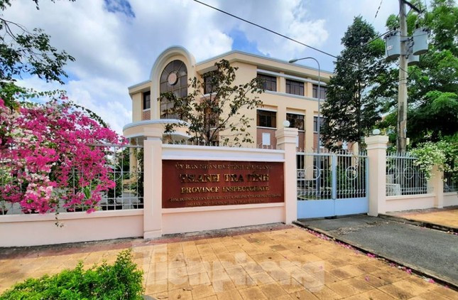 Cách chức Phó Chánh Thanh tra 'vào nhà nghỉ với người đã có chồng' ảnh 1