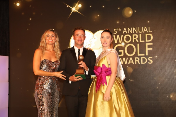 Việt Nam có đại diện nhận cú đúp giải thưởng World Golf Awards 2018 ảnh 1