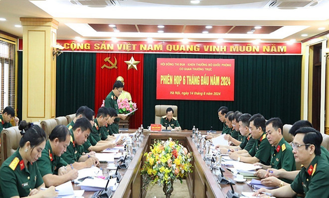 Quang cảnh phiên họp. (Ảnh: Hồng Pha/TTXVN phát) ttxvn_thi dua quyet thang.jpg