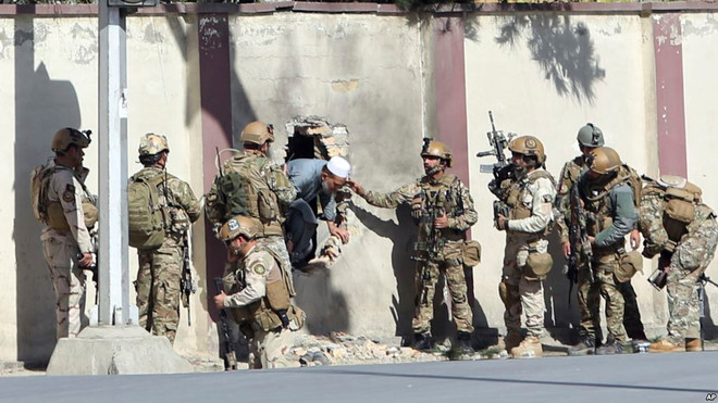 Afghanistan: Taliban tấn công trạm kiểm soát, 8 cảnh sát thiệt mạng ảnh 1