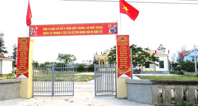 Quảng Bình đẩy mạnh tuyên truyền bầu cử cho người dân vùng biển ảnh 2