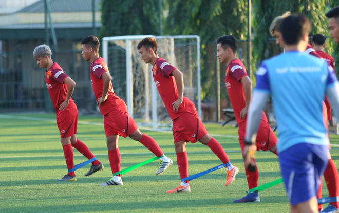 Đội U22 Việt Nam lên đường chinh phục huy chương vàng SEA Games ảnh 1