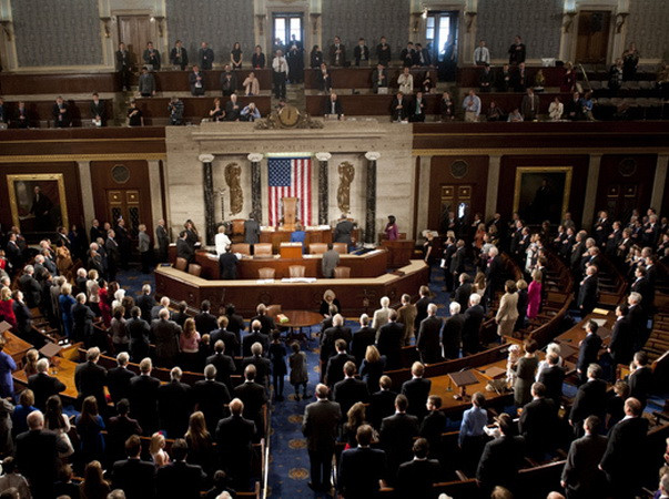 Hạ viện Mỹ thông qua dự thảo ngân sách lên tới 4.100 tỷ USD ảnh 1