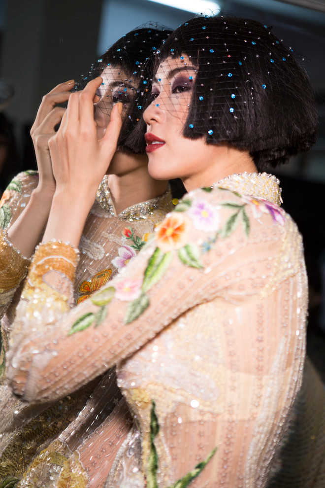 Hai xu hướng trang điểm được ưa chuộng cho mùa Xuân Hè cá tính ảnh 4
