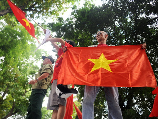 Hội Nhà văn Việt Nam phản đối Trung Quốc hạ đặt giàn khoan ảnh 1